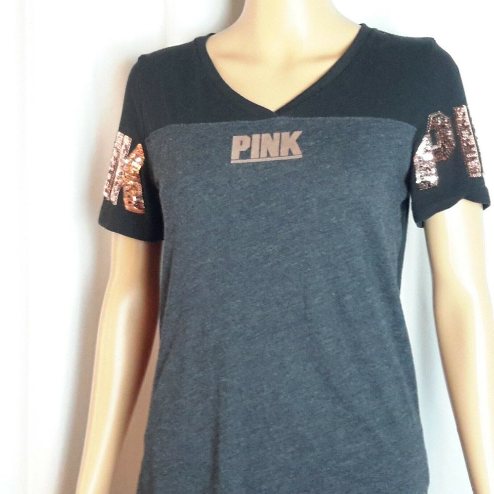 Victoria's Secret Women's T-shirt Size XS
